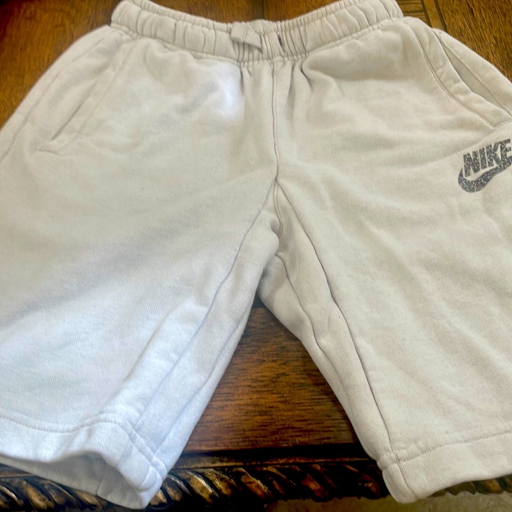 Boys size Large Nike shorts